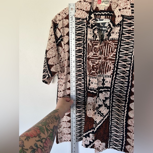 Hilo Hattie The Hawaiin Original Button Up Tropical Shirt, Men's Size S - Picture 2 of 7